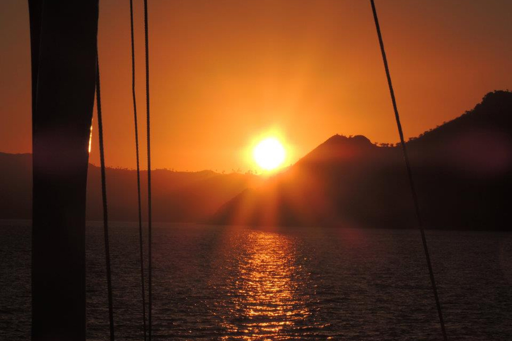 Coucher de soleil à Komodo