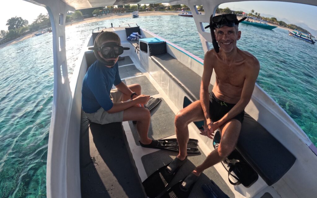 Voyageurs en plongée à Bali